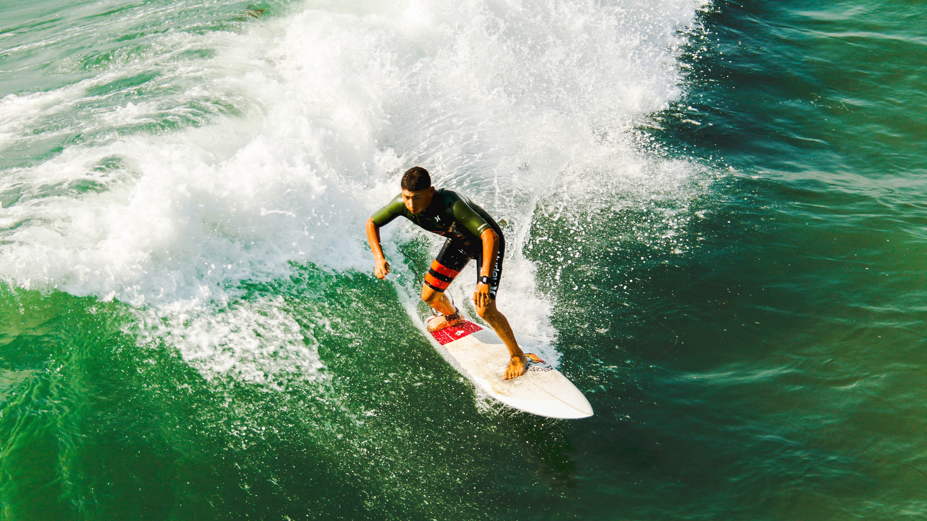 MVP归属：王强凭借关键三分荣膺当场最佳！，王强怎么样